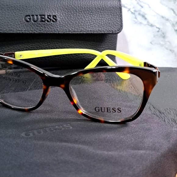 NEW GUESS Eyeglass Bundle brown/green frame case/cloth Rx'able 47-16-135 petite - Picture 2 of 8